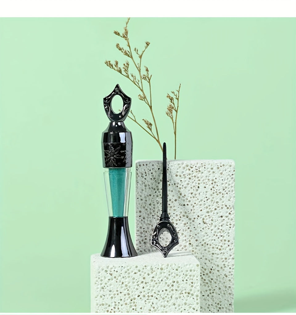 100% Natural Egyptian Kohl Eyeliner – Inspired by Ancient Egyptian Beauty