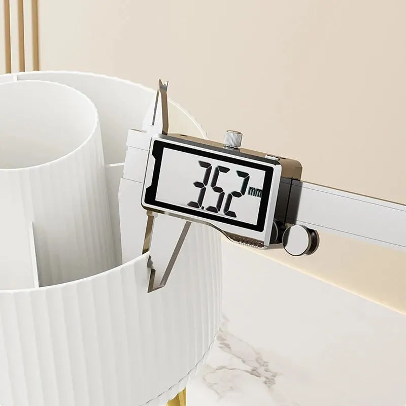 360° Rotating Container for Storing Makeup Brushes Premium