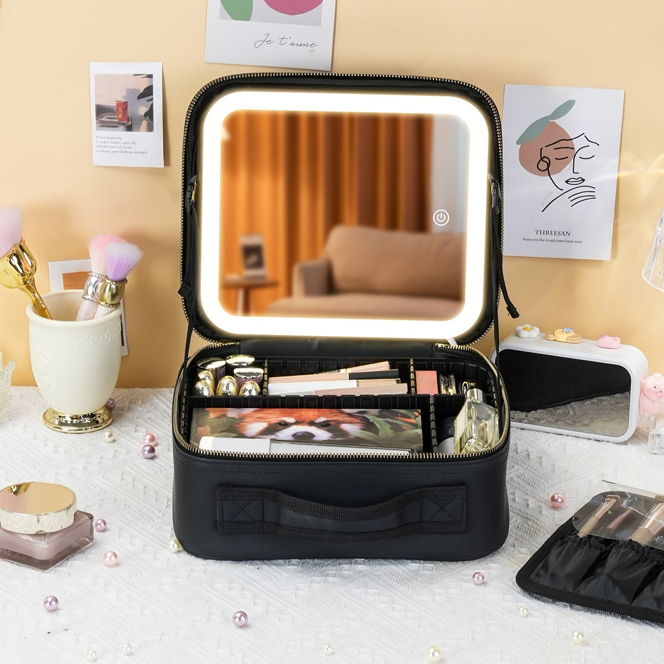 Portable Lighted Makeup Bag with Mirror