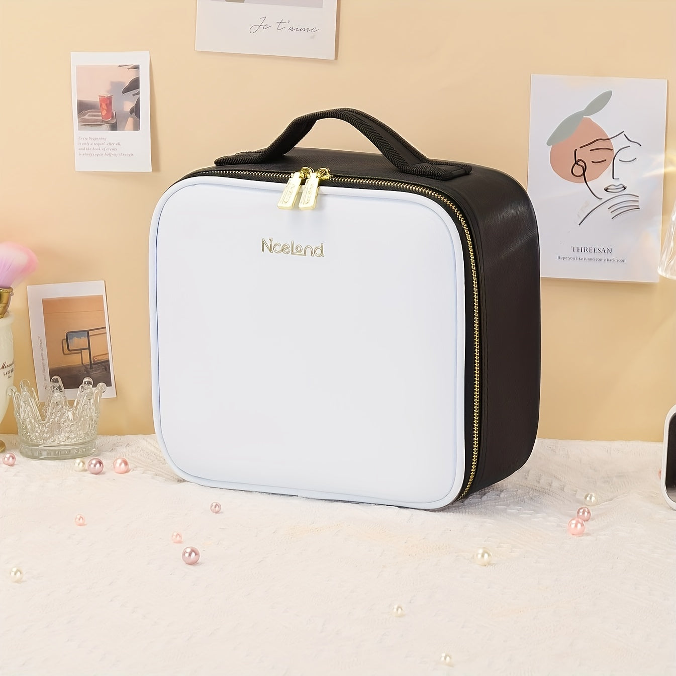 Portable Lighted Makeup Bag with Mirror